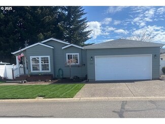2561 Northampton, Eugene, OR 97404