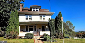 121 E Summit St, Mohnton, PA 19540