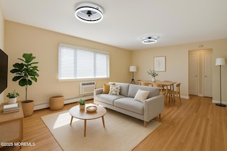 12A Laurel Place, Eatontown, NJ 07724