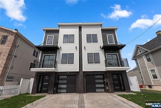 403 Maple St, Kearny, NJ 07032