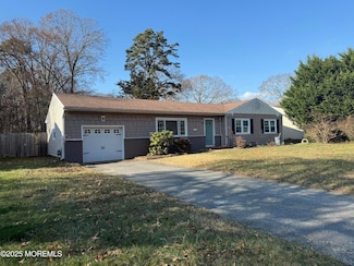 324 Shady Brook Ln, Forked River, NJ 08731