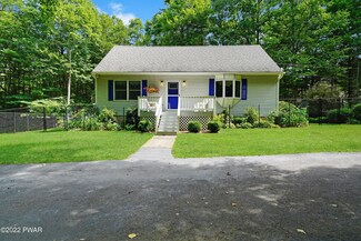 168 W Mulberry Dr, Milford, PA 18337