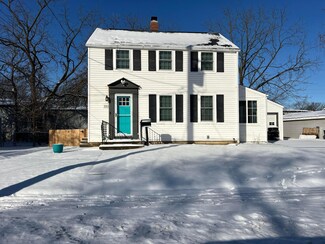 39 S Summit St, Westerville, OH 43081