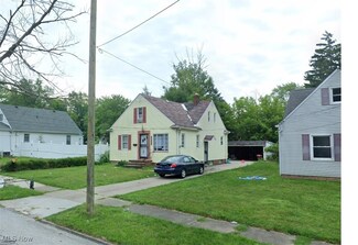 5163 Stanley Ave, Maple Heights, OH 44137