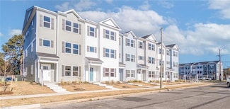 710 Fishermans Rd, Norfolk, VA 23503