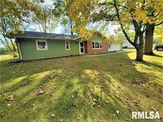 300 Highland Ave, Erie, IL 61250