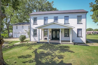 4366 Lenn Rd, Newburgh, IN 47630