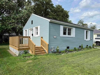 512 W 34th St, Connersville, IN 47331