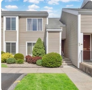 182 Nassau Dr, Springfield, MA 01129