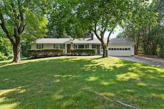 51 Tyler St, Methuen, MA 01844