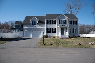 84 Murray Cir, Stoughton, MA 02072
