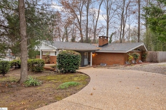 103 Robinall Dr, Easley, SC 29642