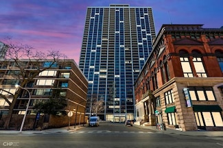 1560 N Sandburg Terrace Unit 3406J, Chicago, IL 60610