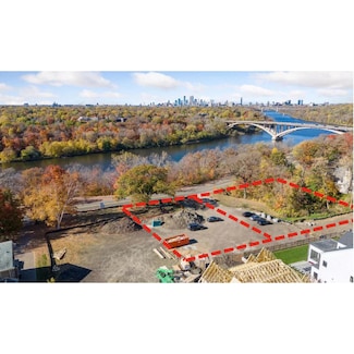 110 Mississippi River Blvd N, Saint Paul, MN 55104