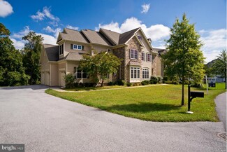 17515 Hidden Garden Ln, Ashton, MD 20861