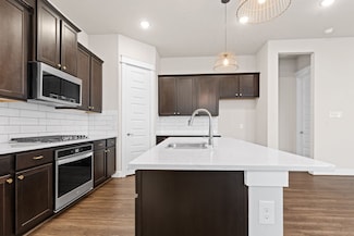 5323 Wyatt James Ln, Fulshear, TX 77423