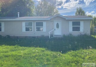 35 N 3rd W, Sugar City, ID 83448