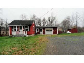 728 State Route 96, Phelps, NY 14532