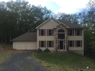 312 Clicko Ln, East Stroudsburg, PA 18301