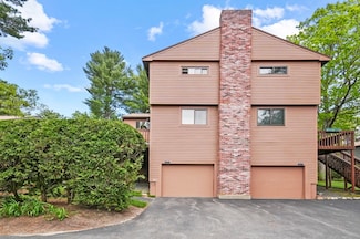 65 Spyglass Hill Dr, Ashland, MA 01721