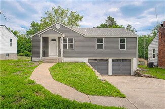 5539 N Adrian Ave, Kansas City, MO 64151