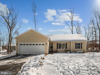 238 Basin Dr, Inwood, WV 25428