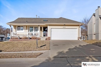 4906 N 127th St, Omaha, NE 68164