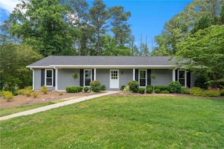 3131 Garden Lane Dr, Marietta, GA 30062