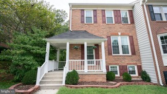 12122 Derriford Ct, Woodbridge, VA 22192