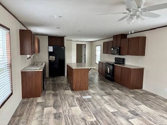 4th Ave Unit 1706, Coal Valley, IL 61240