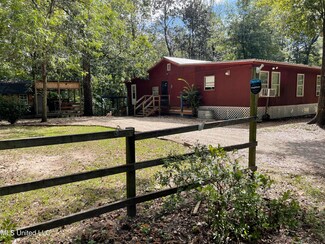 114 Hickory Nut Ln, Lucedale, MS 39452