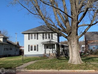 1809 Avenue D, Fort Madison, IA 52627