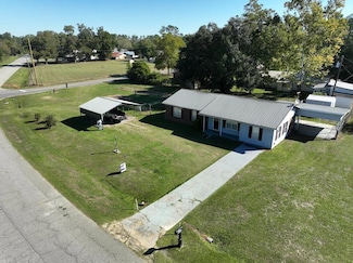 1203 S Morris Ave, Donalsonville, GA 39845