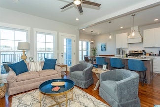 69 Harbor Way Unit 13, Sylacauga, AL 35151