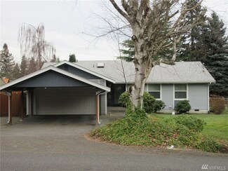 4821 64th St E, Tacoma, WA 98443