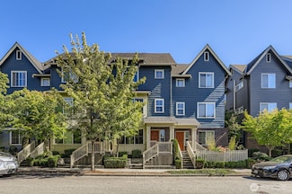 838 4th Ave NE, Issaquah, WA 98029