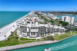 2389 Gulf Shore Blvd N Unit 302, Naples, FL 34103