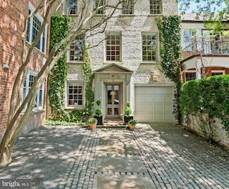 1671 34th St NW, Washington, DC 20007