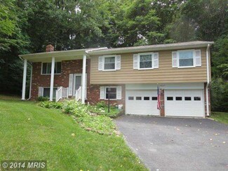 4607 Kamet Ct, Woodbridge, VA 22193