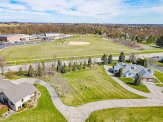 104 & 106 Waverly Dr, Cambridge, WI 53523