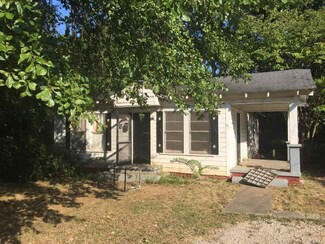 218 Collins Ave, Spartanburg, SC 29306