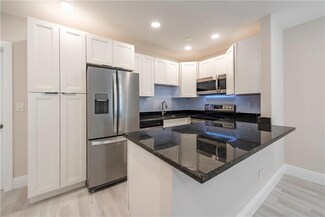628 NE 8th Ave Unit 4, Fort Lauderdale, FL 33304