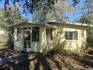 726 NW 34th Ave, Gainesville, FL 32609