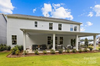 1011 Arcturus Ct, York, SC 29745