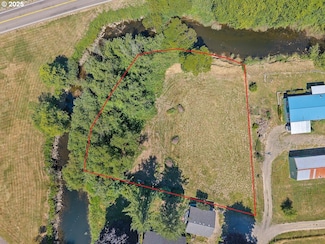 01400 Blaser Ln, Tillamook, OR 97141