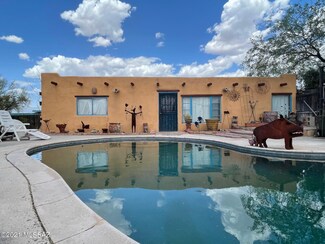 2715 N Silverbell Rd, Tucson, AZ 85745