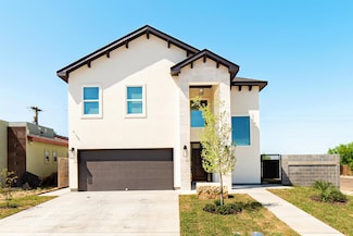 4220 Manzanillo St, Laredo, TX 78046
