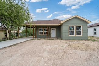 1107 W Martin St, Del Rio, TX 78840