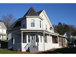 31 East St, Barre, VT 05641