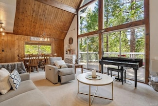 375 Grizzly Rd, Lake Arrowhead, CA 92352